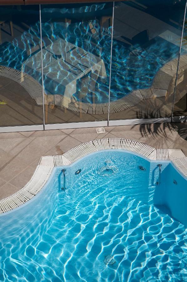 Arciduca Grand Hotel Липари Екстериор снимка