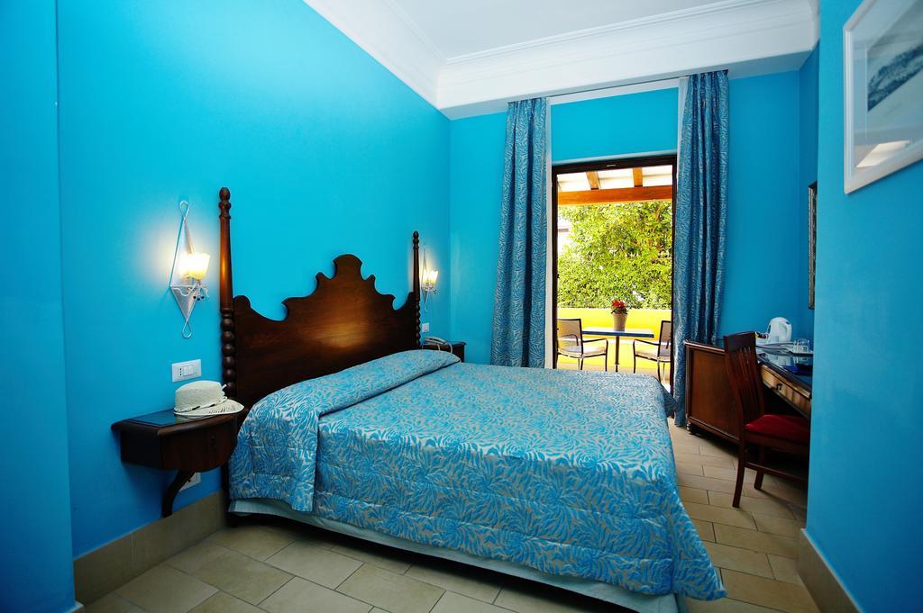 Arciduca Grand Hotel Липари Екстериор снимка